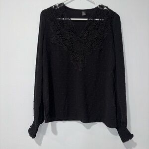 Elegant Black Lace Women's Top Large